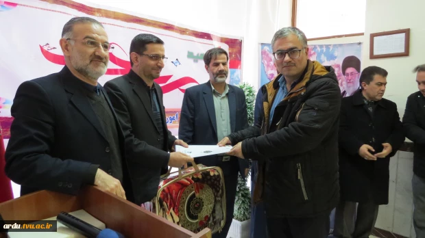 جشن بزرگ پیروزی شکوهمند انقلاب اسلامی در دانشگاه برگزار شد 7