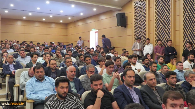 سخنگوی دولت در مراسم گرامیداشت شهدای خدمت در دانشگاه محقق اردبیلی؛
ارتقاء مهارت‌آموزی در آموزش و پرورش و آموزش عالی جزو دغدغه‌های رئیس جمهور شهید دکتر رئیسی بود 2