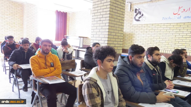 «جلسه توجیهی دانشجویان ورودی جدید بهمن 1403» برگزار شد 19