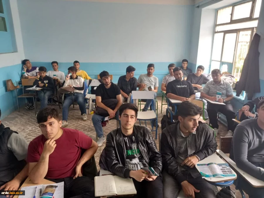 اجرای برنامه‌های هدایت تحصیلی و ارتقای سطح آگاهی هنرجویان هنرستان ها 7