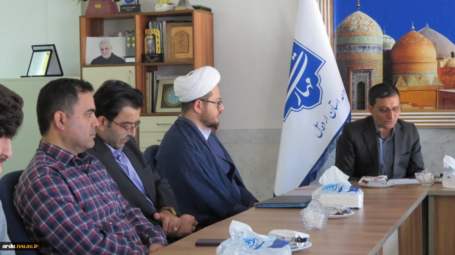 اولین نشست بصیرتی کانون بسیج اساتید، کارکنان و دانشجویی دانشگاه مهارت اردبیل برگزار شد 6