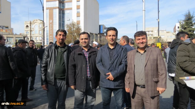 حضور دانشگاهیان دانشگاه ملی مهارت واحد استانی اردبیل در راهپیمایی یوم الله ۱۳ آبان-گزارش تصویری 10