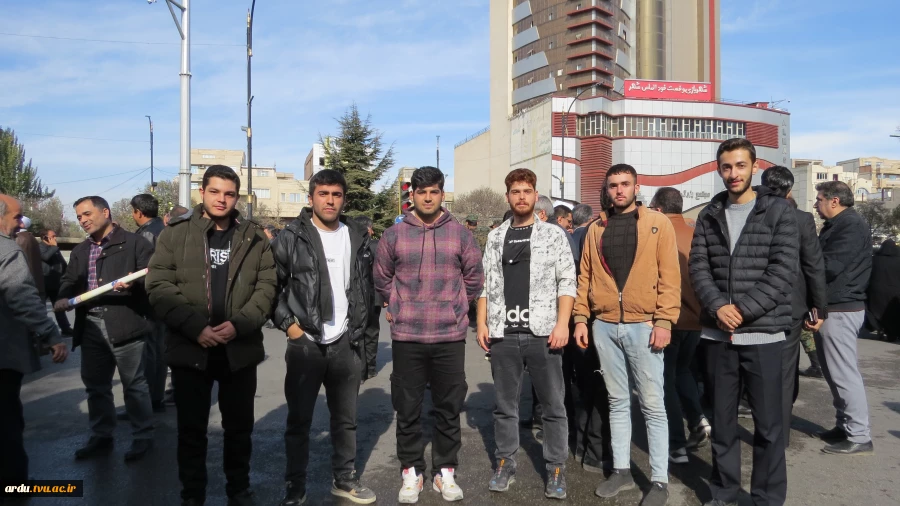 حضور دانشگاهیان دانشگاه ملی مهارت واحد استانی اردبیل در راهپیمایی یوم الله ۱۳ آبان-گزارش تصویری 11