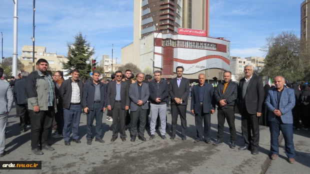حضور دانشگاهیان دانشگاه ملی مهارت واحد استانی اردبیل در راهپیمایی یوم الله ۱۳ آبان-گزارش تصویری 13