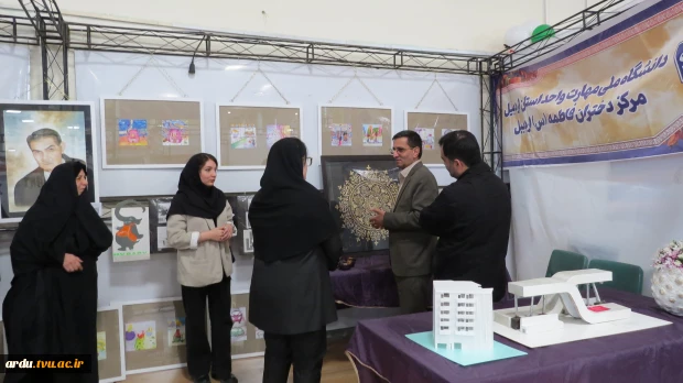 غرفه دانشگاه ملی مهارت واحد استانی اردبیل در نمایشگاه توانمندی بانوان و کسب و کارهای خانگی-گزارش تصویری 10