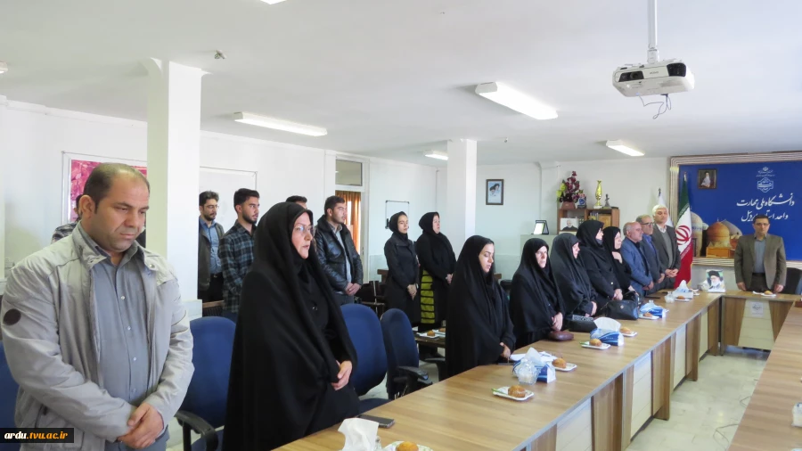 به مناسبت هفته بسیج؛
برنامه «هزار نشست استادی» در دانشگاه ملی مهارت واحد استانی اردبیل برگزار شد 2