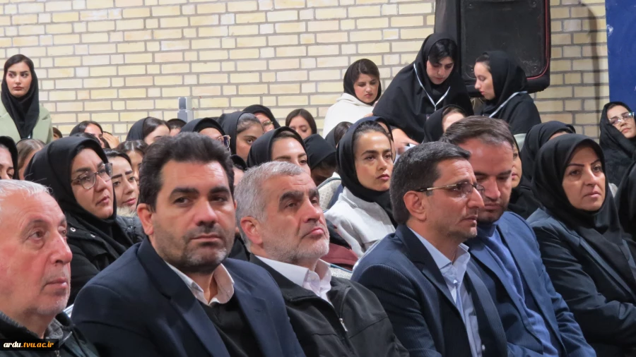 نایب رئیس مجلس شورای اسلامی در مراسم گرامی‌داشت روز دانشجو:
دانشجو و دانشگاه باید پرسشگر، هوشمند و سازنده جامعه باشند 2