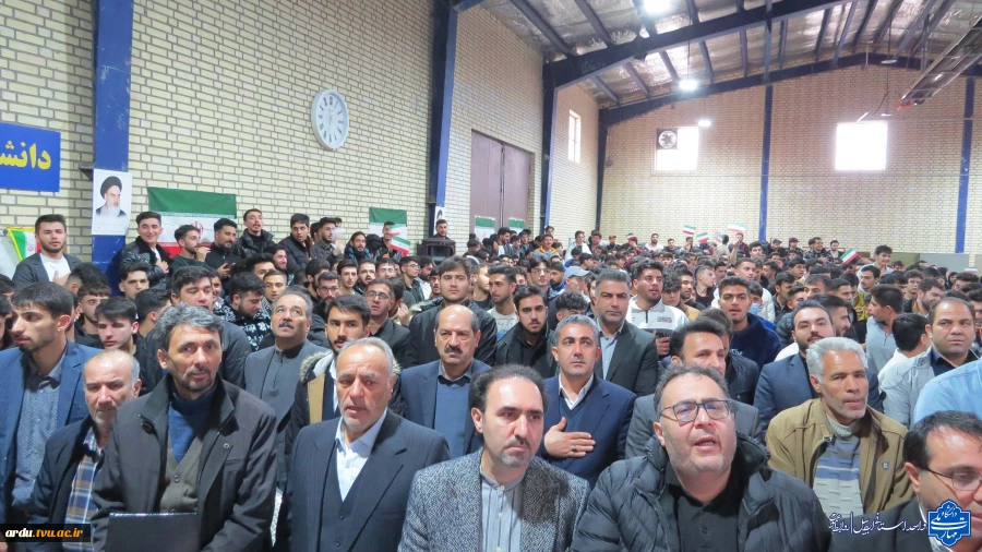 گالری تصاویر گرامیداشت روز دانشجو در دانشگاه ملی مهارت واحد استانی اردبیل-۱۴۰۴ 27