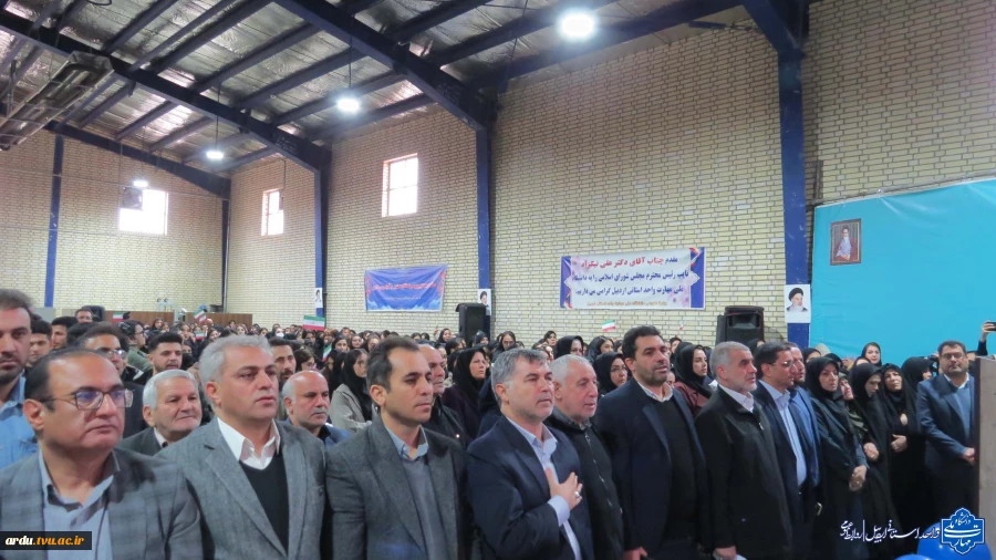 گالری تصاویر گرامیداشت روز دانشجو در دانشگاه ملی مهارت واحد استانی اردبیل-۱۴۰۴ 28