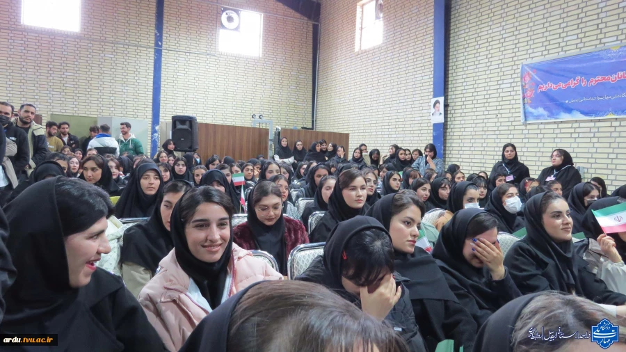 گالری تصاویر گرامیداشت روز دانشجو در دانشگاه ملی مهارت واحد استانی اردبیل-۱۴۰۴ 69