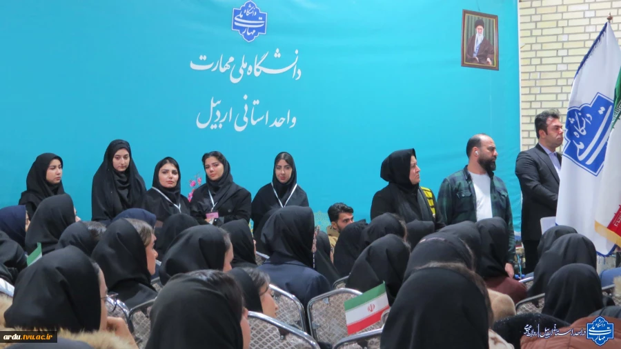 گالری تصاویر گرامیداشت روز دانشجو در دانشگاه ملی مهارت واحد استانی اردبیل-۱۴۰۴ 83