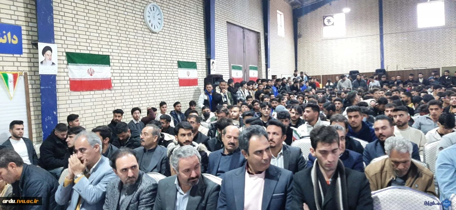 گالری تصاویر گرامیداشت روز دانشجو در دانشگاه ملی مهارت واحد استانی اردبیل-۱۴۰۴ 100