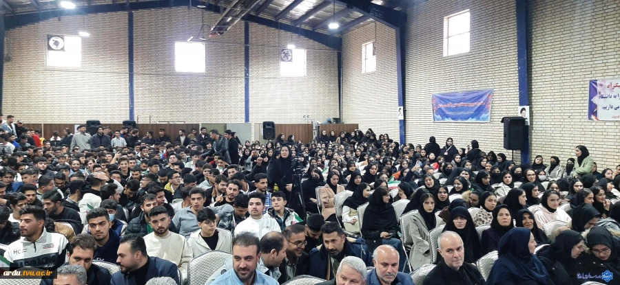 گالری تصاویر گرامیداشت روز دانشجو در دانشگاه ملی مهارت واحد استانی اردبیل-۱۴۰۴ 100