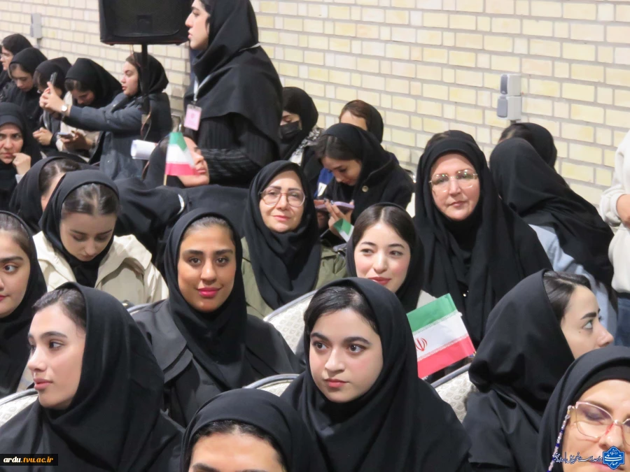 گالری تصاویر گرامیداشت روز دانشجو در دانشگاه ملی مهارت واحد استانی اردبیل-۱۴۰۴ 100