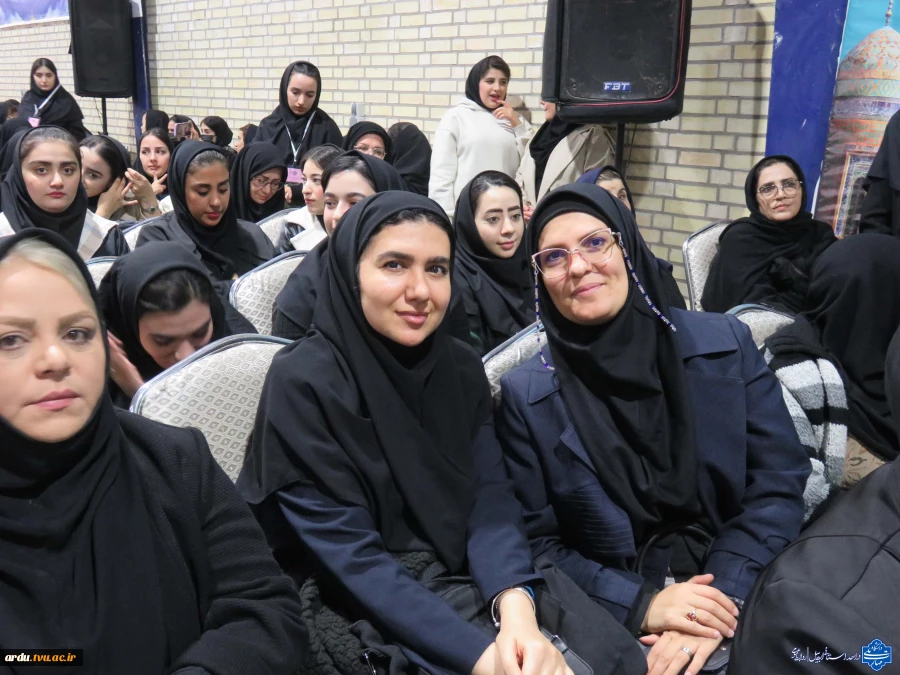 گالری تصاویر گرامیداشت روز دانشجو در دانشگاه ملی مهارت واحد استانی اردبیل-۱۴۰۴ 100