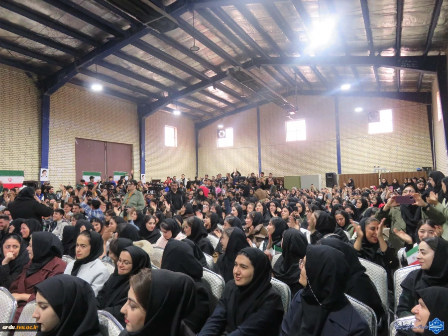 گالری تصاویر گرامیداشت روز دانشجو در دانشگاه ملی مهارت واحد استانی اردبیل-۱۴۰۴ 100