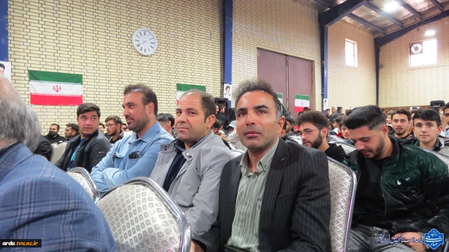 گالری تصاویر گرامیداشت روز دانشجو در دانشگاه ملی مهارت واحد استانی اردبیل-۱۴۰۴ 100