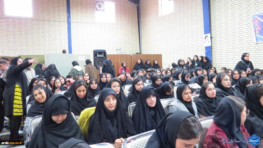 گالری تصاویر گرامیداشت روز دانشجو در دانشگاه ملی مهارت واحد استانی اردبیل-۱۴۰۴ 100