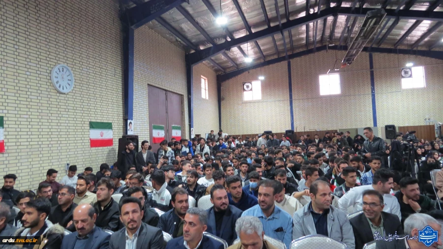 گالری تصاویر گرامیداشت روز دانشجو در دانشگاه ملی مهارت واحد استانی اردبیل-۱۴۰۴ 100