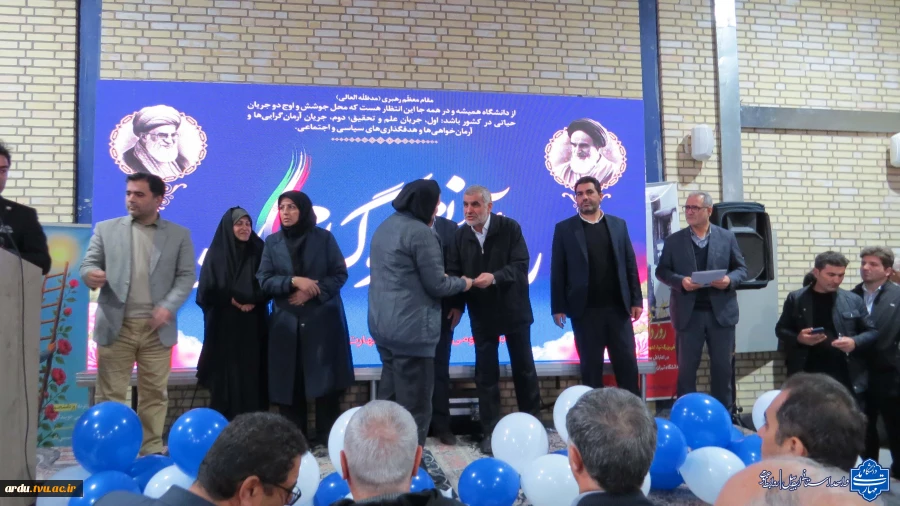 گالری تصاویر گرامیداشت روز دانشجو در دانشگاه ملی مهارت واحد استانی اردبیل-۱۴۰۴ 100