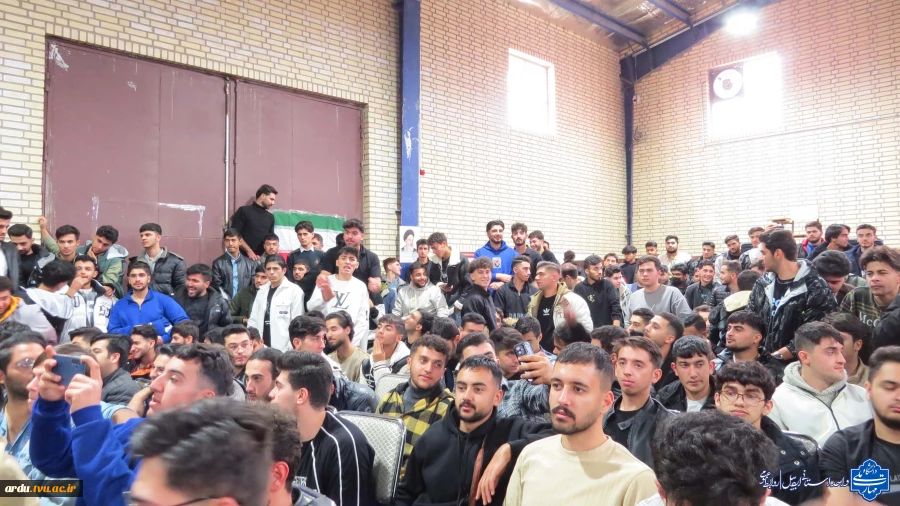 گالری تصاویر گرامیداشت روز دانشجو در دانشگاه ملی مهارت واحد استانی اردبیل-۱۴۰۴ 100