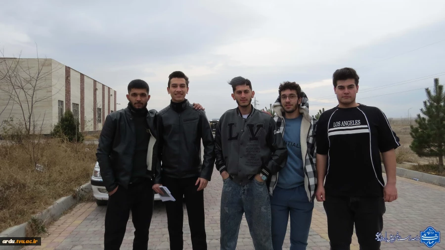 گالری تصاویر گرامیداشت روز دانشجو در دانشگاه ملی مهارت واحد استانی اردبیل-۱۴۰۴ 100