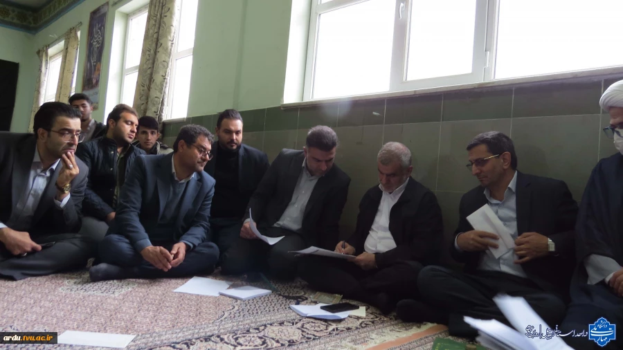 گالری تصاویر گرامیداشت روز دانشجو در دانشگاه ملی مهارت واحد استانی اردبیل-۱۴۰۴ 100