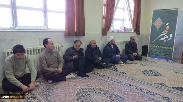 به مناسبت چهل‌ و هفتمین سالگرد پیروزی شکوهمند انقلاب اسلامی؛
برگزاری آیین غبارروبی و عطرافشانی مزار شهید گمنام و تکریم جانباز سرافراز دفاع مقدس در دانشگاه ملی مهارت واحد استانی اردبیل 4