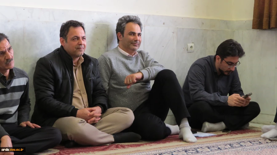 به مناسبت چهل‌ و هفتمین سالگرد پیروزی شکوهمند انقلاب اسلامی؛
برگزاری آیین غبارروبی و عطرافشانی مزار شهید گمنام و تکریم جانباز سرافراز دفاع مقدس در دانشگاه ملی مهارت واحد استانی اردبیل 5