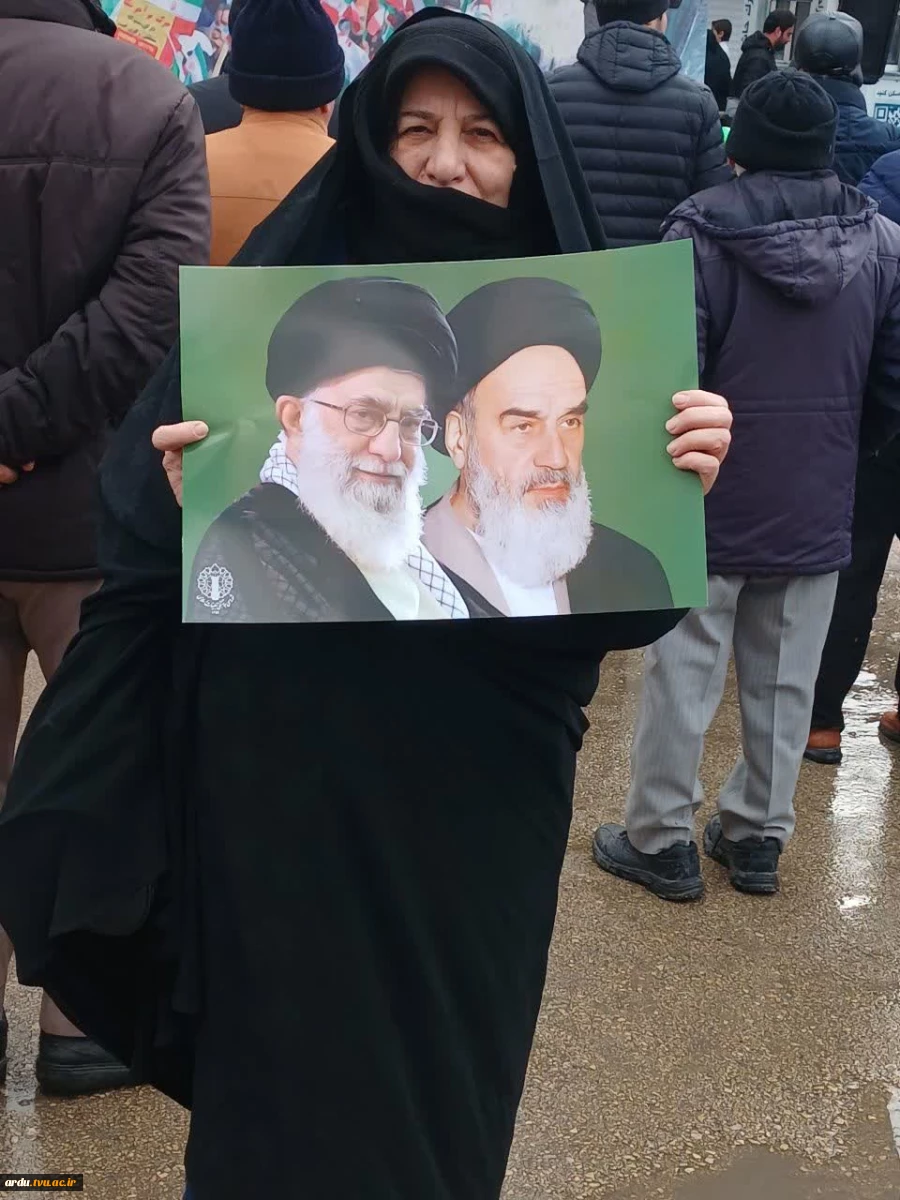 حضور گسترده و پرشور دانشگاهیان دانشگاه ملی مهارت واحد استانی اردبیل در مراسم راهپیمایی یوم‌الله ۲۲ بهمن  12