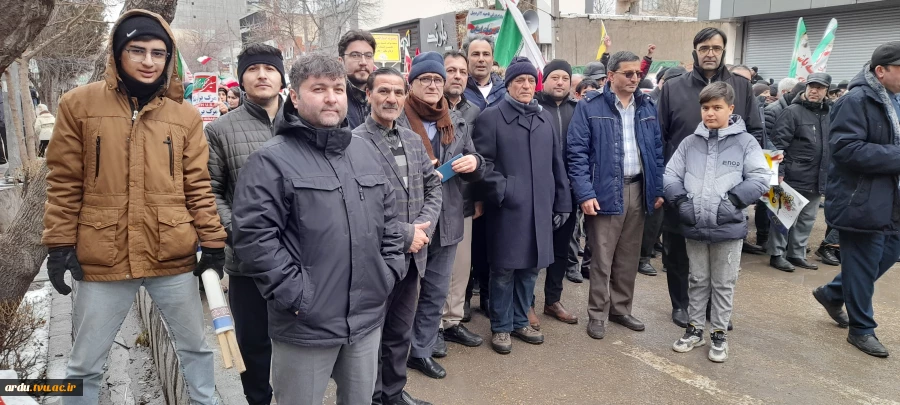حضور گسترده و پرشور دانشگاهیان دانشگاه ملی مهارت واحد استانی اردبیل در مراسم راهپیمایی یوم‌الله ۲۲ بهمن  18