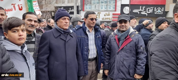 حضور گسترده و پرشور دانشگاهیان دانشگاه ملی مهارت واحد استانی اردبیل در مراسم راهپیمایی یوم‌الله ۲۲ بهمن  20