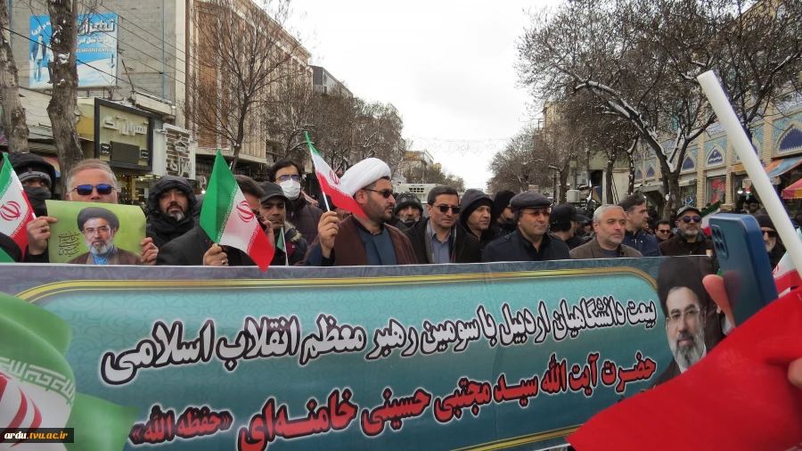 اجتماع سراسری میثاق دانشگاهیان دانشگاه ملی مهارت واحد استانی اردبیل با امام شهید امت و بیعت با سومین رهبر معظم انقلاب اسلامی حضرت آیت‌الله سیدمجتبی حسینی خامنه‌ای (حفظه الله) 6