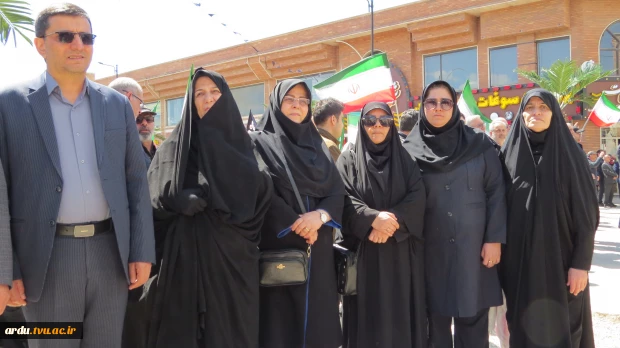 حضور کارکنان دانشگاه ملی مهارت واحد استانی اردبیل در مراسم چهلم قائد شهید امت اسلام  8