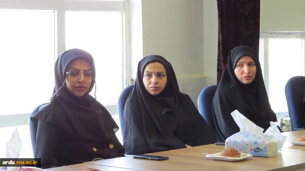 رئیس دانشگاه ملی مهارت واحد استانی اردبیل در مراسم تجلیل از سرآمدان آموزشی؛
برتری دانشگاه ملی مهارت در اشتغال‌زایی؛ مرهون ماهیت عملی سرفصل‌های آموزشی است 2