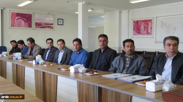 رئیس دانشگاه ملی مهارت واحد استانی اردبیل در مراسم تجلیل از سرآمدان آموزشی؛
برتری دانشگاه ملی مهارت در اشتغال‌زایی؛ مرهون ماهیت عملی سرفصل‌های آموزشی است 2