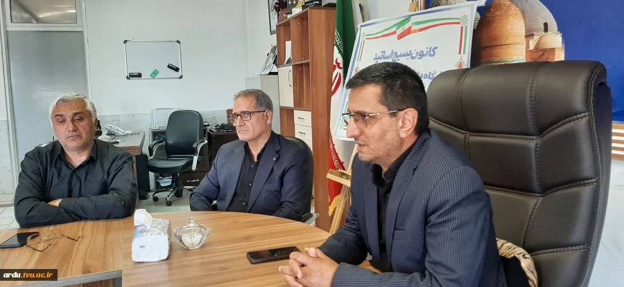 نشست اعضای بسیج اساتید دانشگاه ملی مهارت واحد استانی اردبیل به مناسبت سالروز شهادت دکتر چمران برگزار شد 14