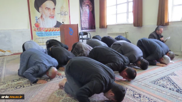 برگزاری مراسم پرفیض زیارت عاشورا در آموزشکده پسران اردبیل-گزارش تصویری 15