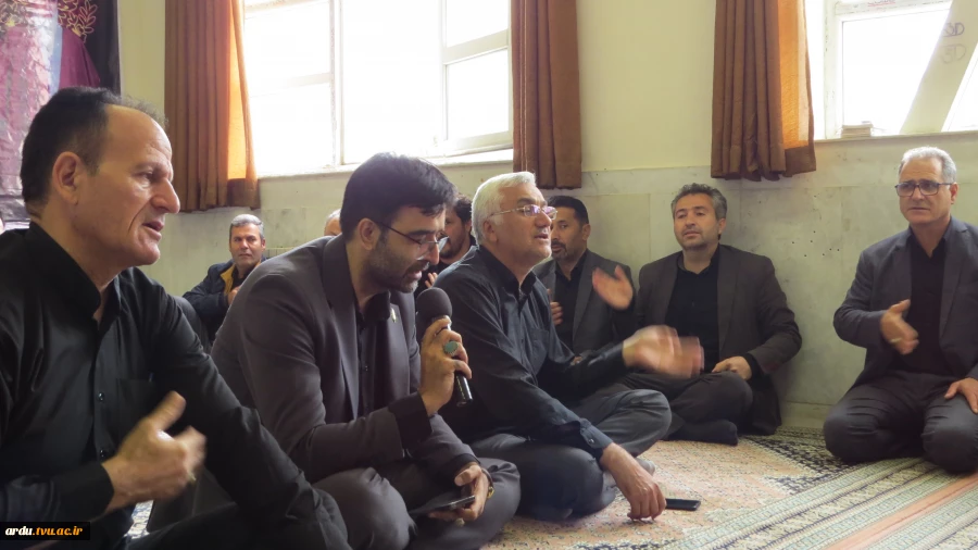 برگزاری مراسم پرفیض زیارت عاشورا در آموزشکده پسران اردبیل-گزارش تصویری 17