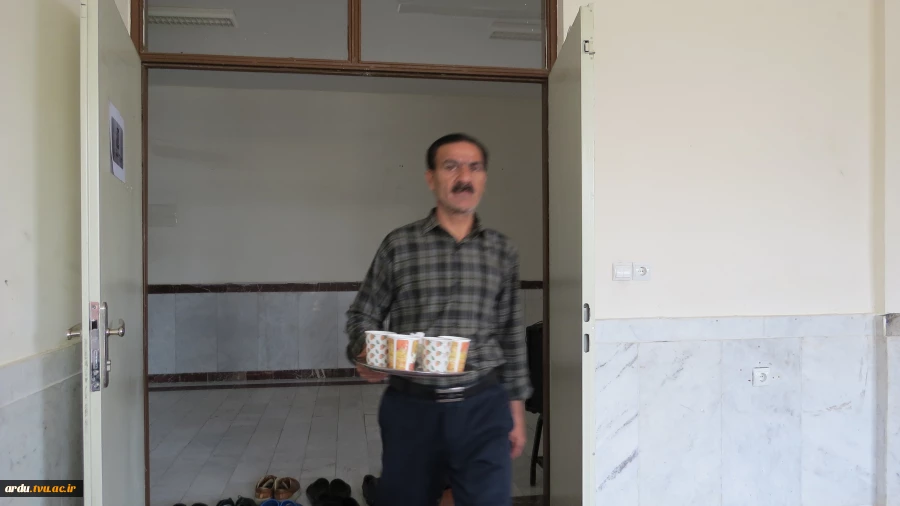 مراسم قرائت زیارت عاشورا به نیابت از قائد شهید امت و خانواده سرافراز ایشان در آموزشکده پسران اردبیل برگزار شد (گزارش تصویری) 24