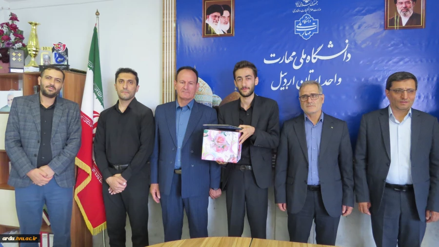 مسئول جدید بسیج دانشجویی آموزشکده ملی مهارت پسران اردبیل معرفی شد- در حال تکمیل 22