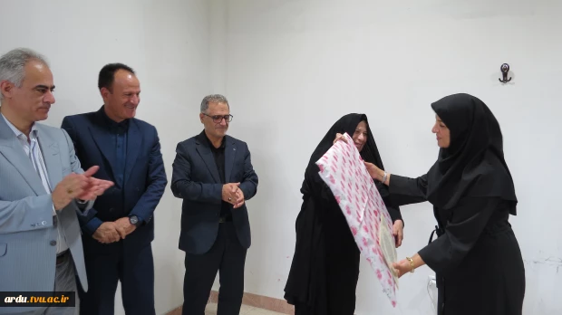 مراسم تکریم و معارفه سرپرست آموزشکده ملی مهارت دختران اردبیل برگزار شد 8