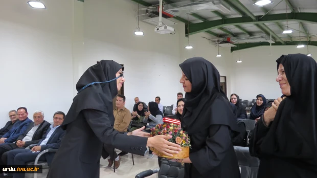 مراسم تکریم و معارفه سرپرست آموزشکده ملی مهارت دختران اردبیل برگزار شد 10
