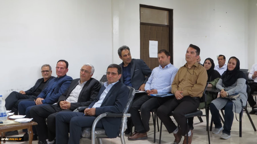 مراسم تکریم و معارفه سرپرست آموزشکده ملی مهارت دختران اردبیل برگزار شد 28