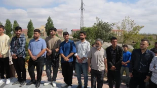همزمان با آغاز سال تحصیلی جدید و با حضور گسترده دانشگاهیان؛
آیین اهتزاز پرچم جمهوری اسلامی ایران در مراکز دانشگاه ملی مهارت واحد استانی اردبیل برگزار شد 3