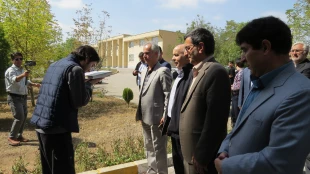 همزمان با آغاز سال تحصیلی جدید و با حضور گسترده دانشگاهیان؛
آیین اهتزاز پرچم جمهوری اسلامی ایران در مراکز دانشگاه ملی مهارت واحد استانی اردبیل برگزار شد 4