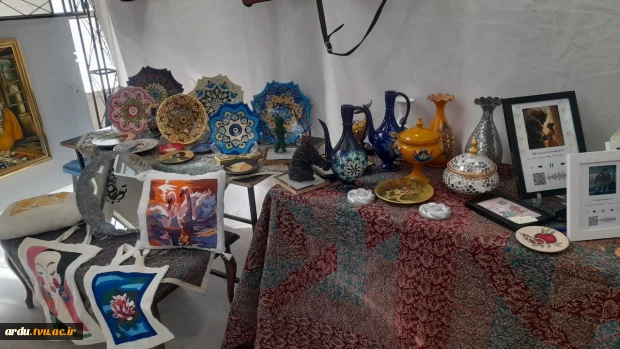 حضور آموزشکده دختران اردبیل در سومین نمایشگاه توانمندی‌های بانوان 5