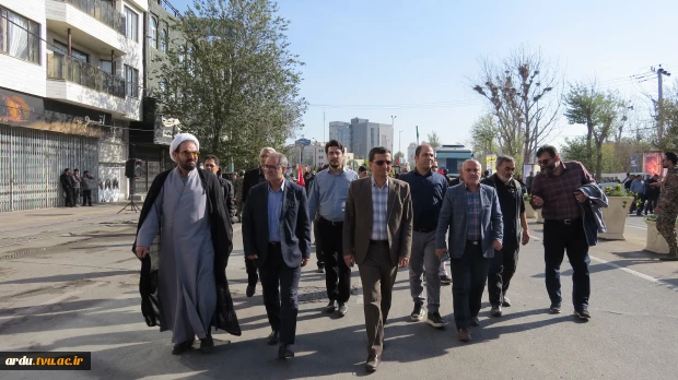 حضور گسترده دانشگاهیان دانشگاه ملی مهارت واحد استانی اردبیل در اجتماع بزرگ «جان‌فدایان ۱۰۰ هزار نفری اردبیل» 5