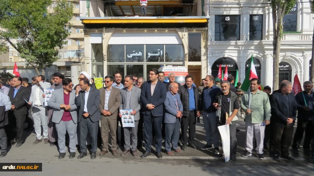 حضور گسترده دانشگاهیان دانشگاه ملی مهارت واحد استانی اردبیل در اجتماع بزرگ «جان‌فدایان ۱۰۰ هزار نفری اردبیل» 8