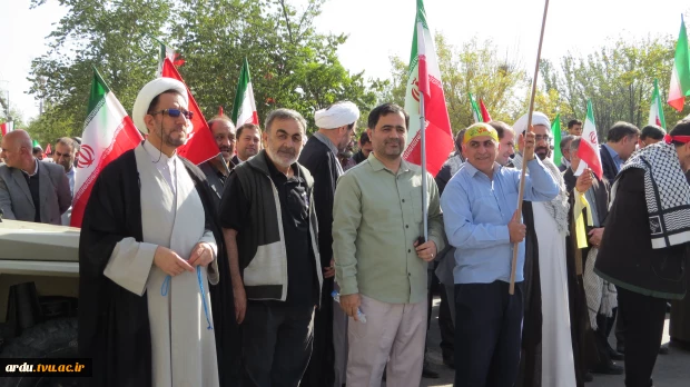 حضور گسترده دانشگاهیان دانشگاه ملی مهارت واحد استانی اردبیل در اجتماع بزرگ «جان‌فدایان ۱۰۰ هزار نفری اردبیل» 12